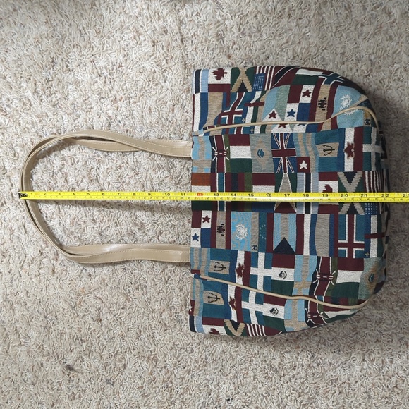 Flag Vacation Travel Purse - Picture 2 of 15